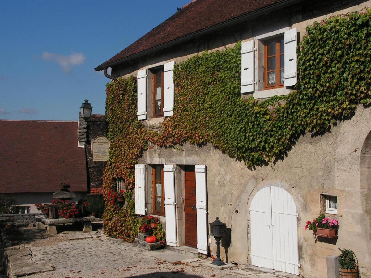 Le Clos De L Amandier Château-Chalon Exteriör bild